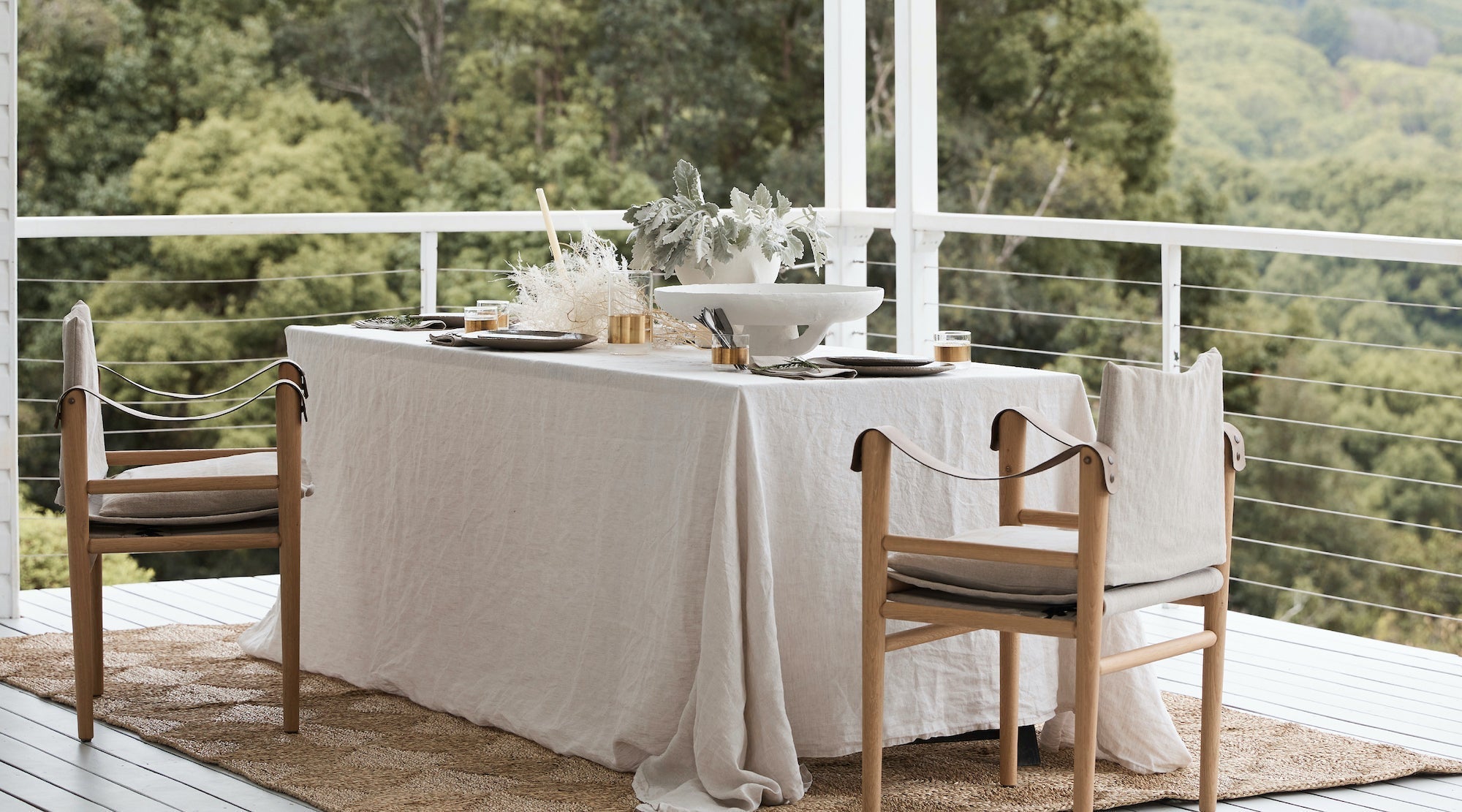 HOW TO STYLE | FESTIVE TABLETOP