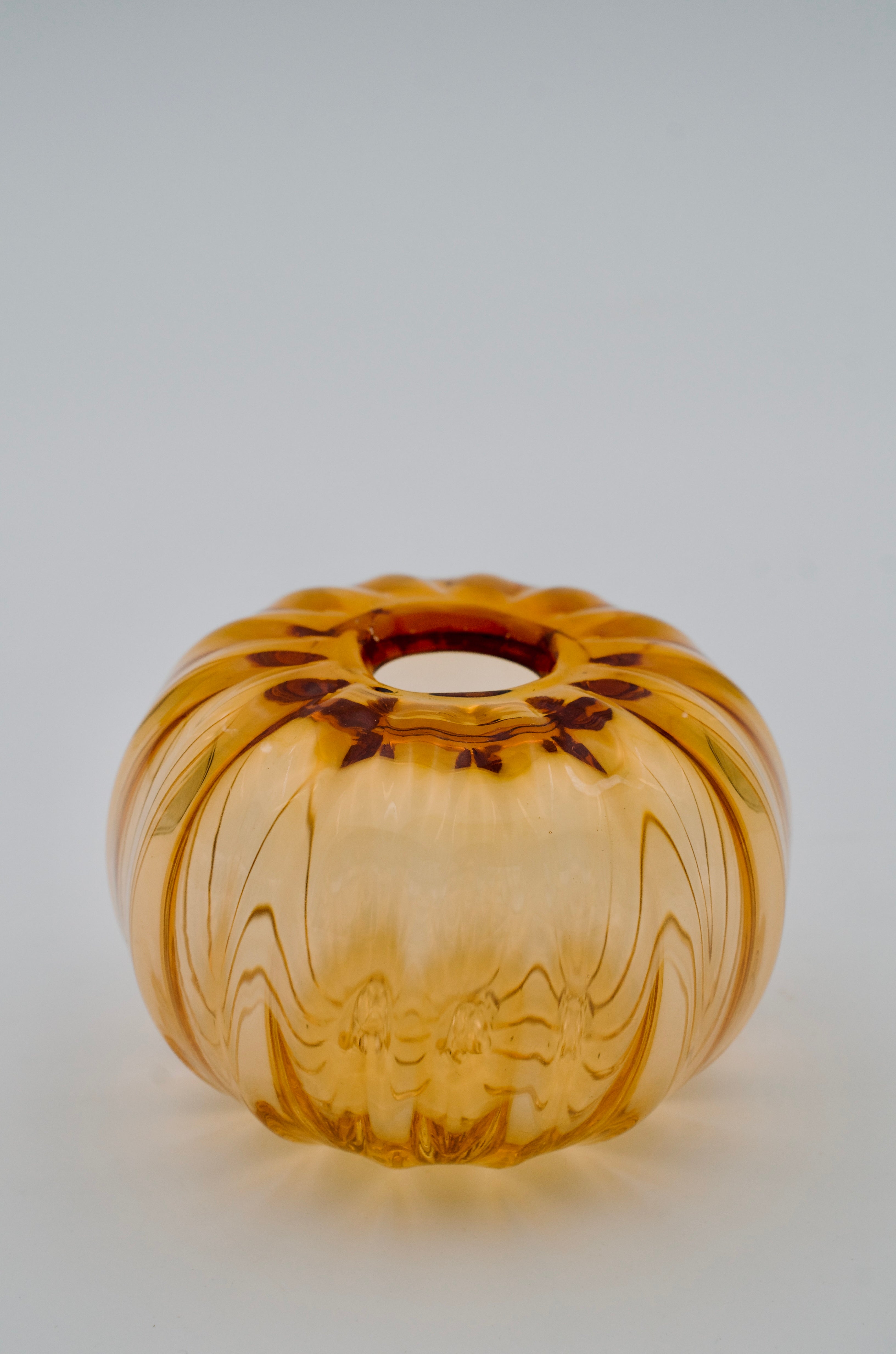 ECHORA HAND BLOWN GLASS VASE | Imprint House