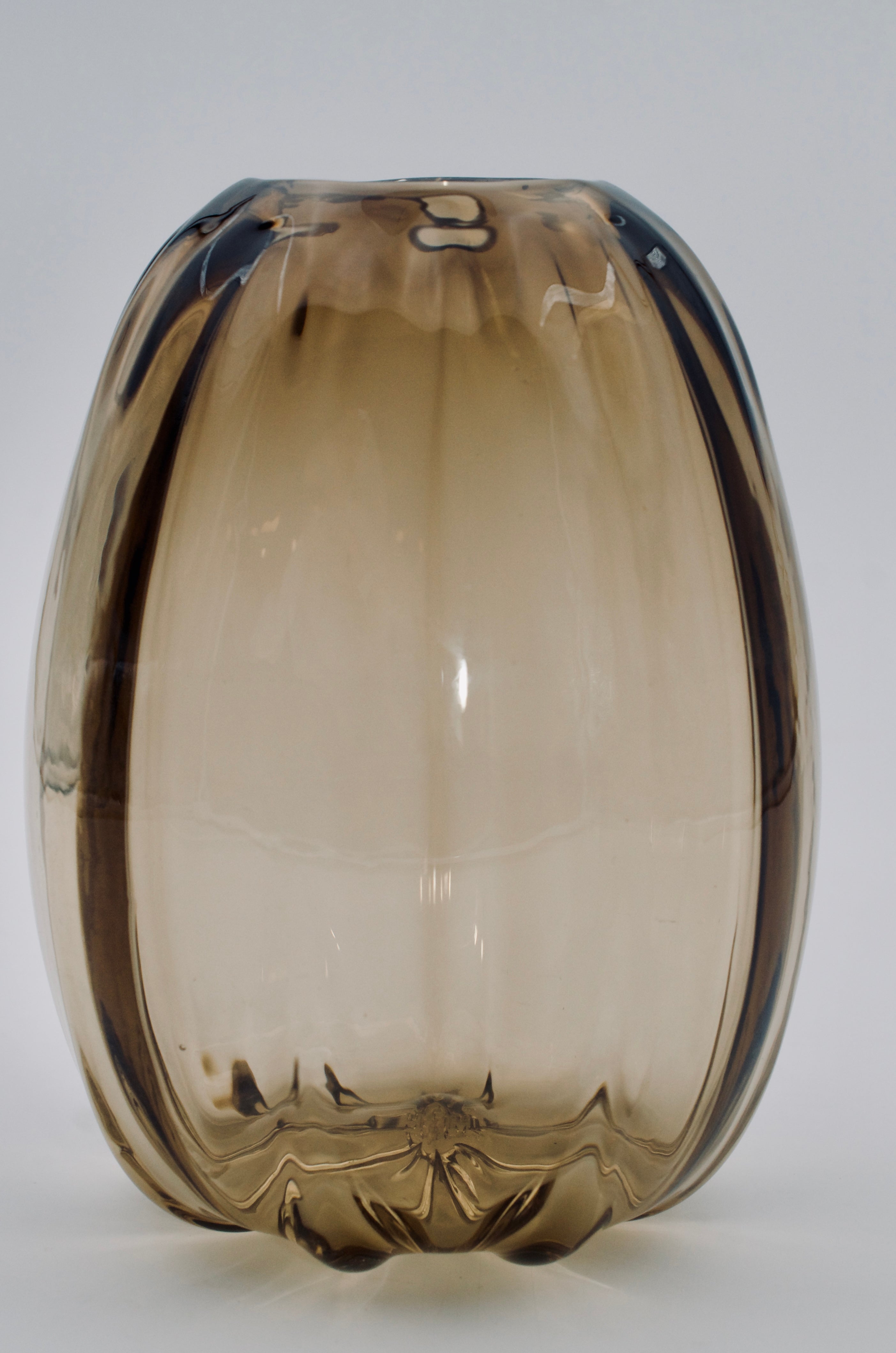 TALL ECHORA HAND BLOWN GLASS VASE