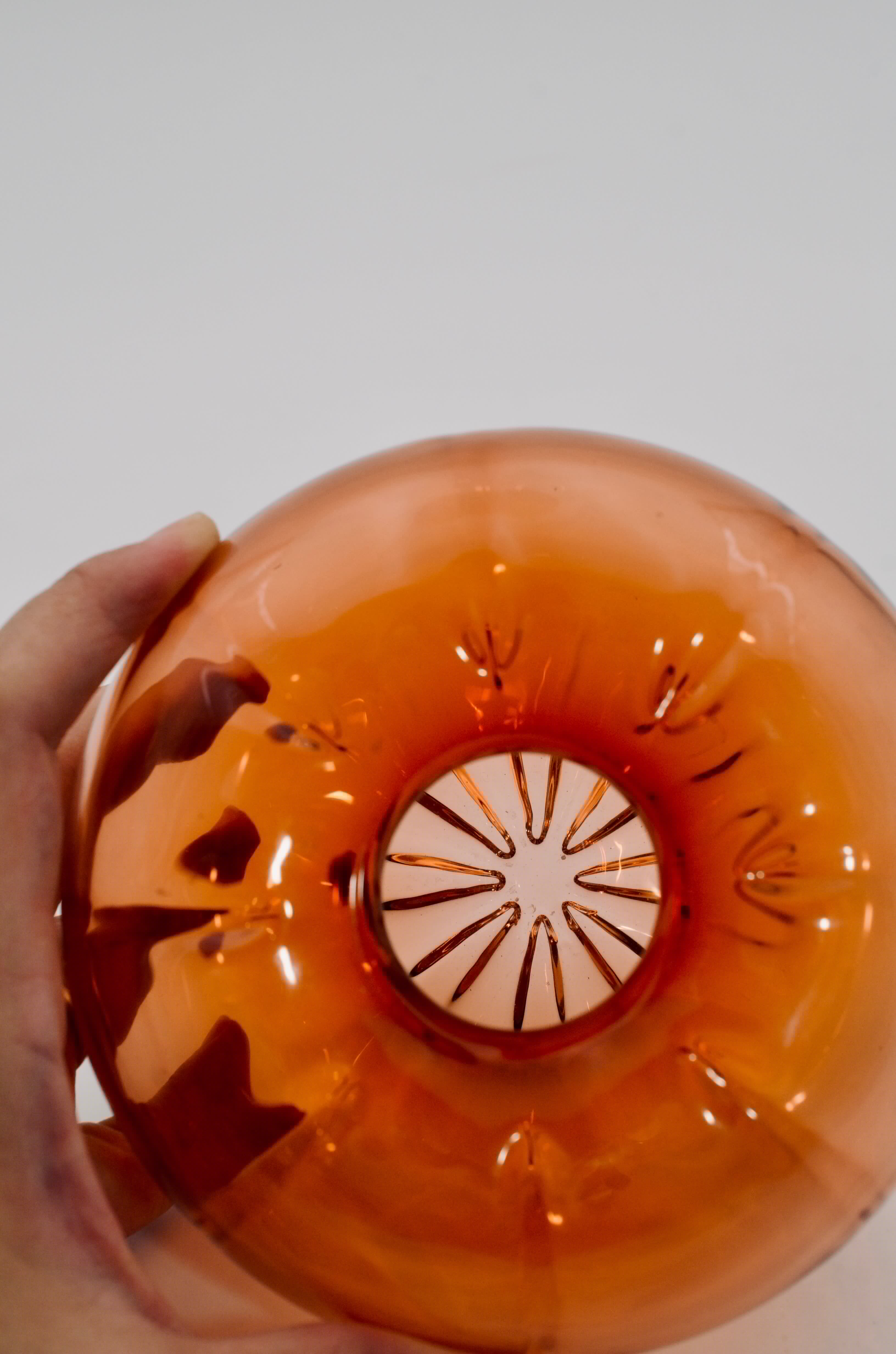 SHORT ECHORA HAND BLOWN GLASS VASE | Imprint House