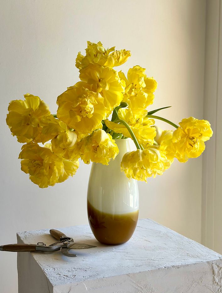 HARMONY HAND BLOWN GLASS VASE | Imprint House