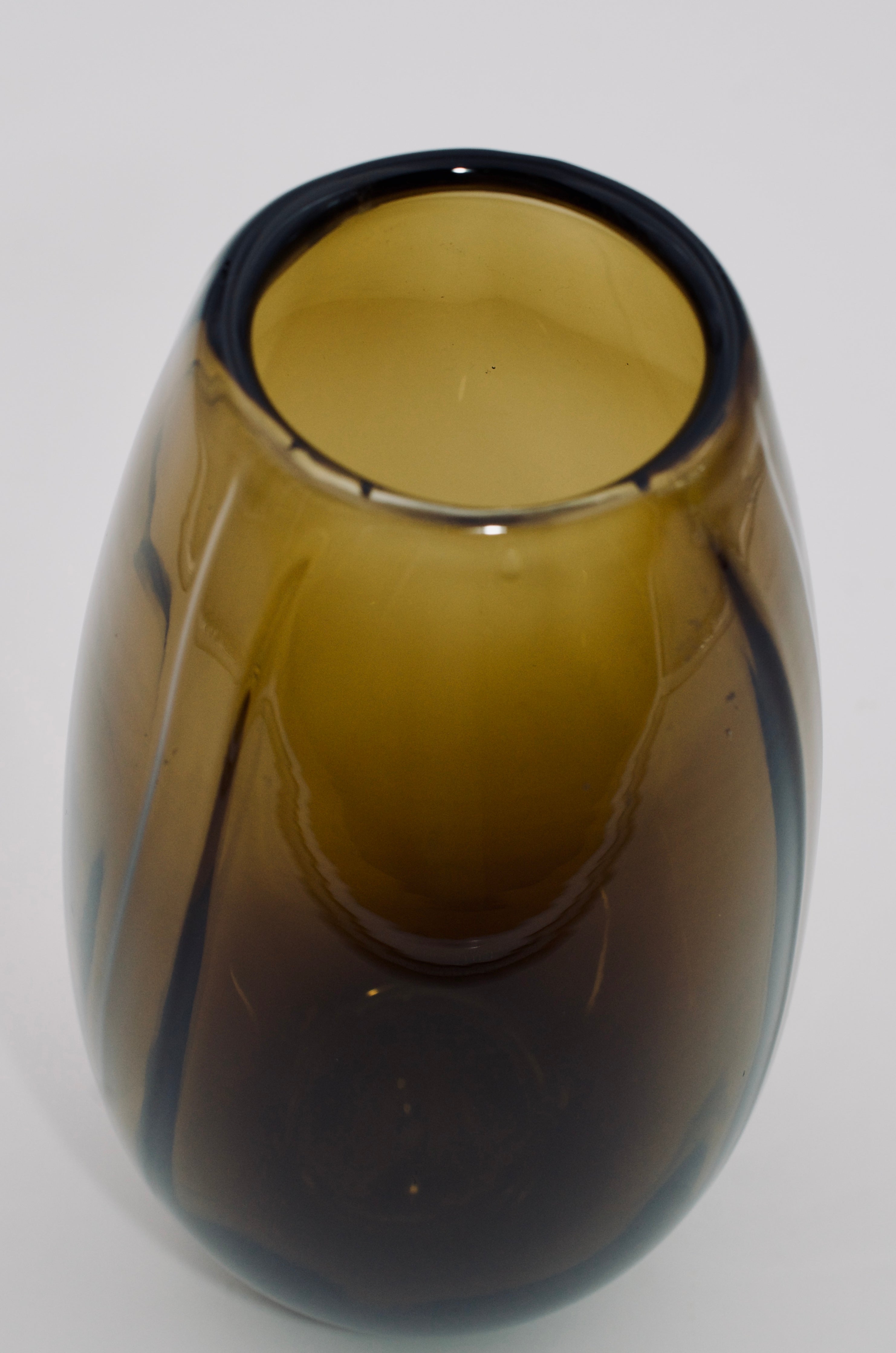 HAND BLOWN GLASS VASE | Imprint House