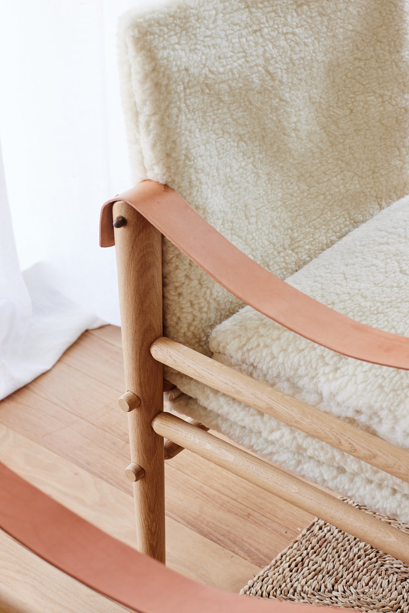 LE SAFARI LOUNGE CHAIR - SHEARLING | Imprint House