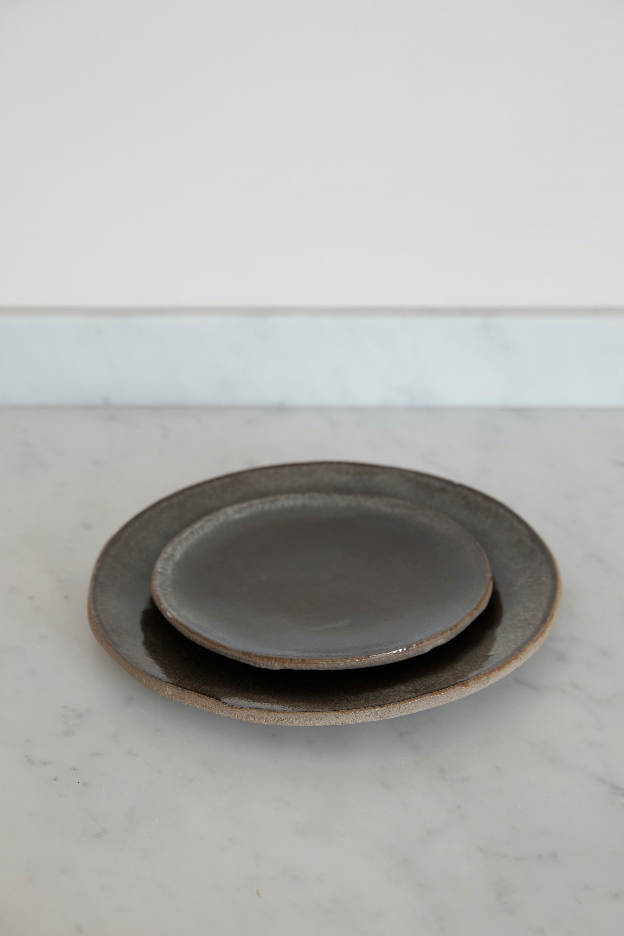 STONEWARE PLATE IN MUSHROOM | MEDIUM | Imprint House