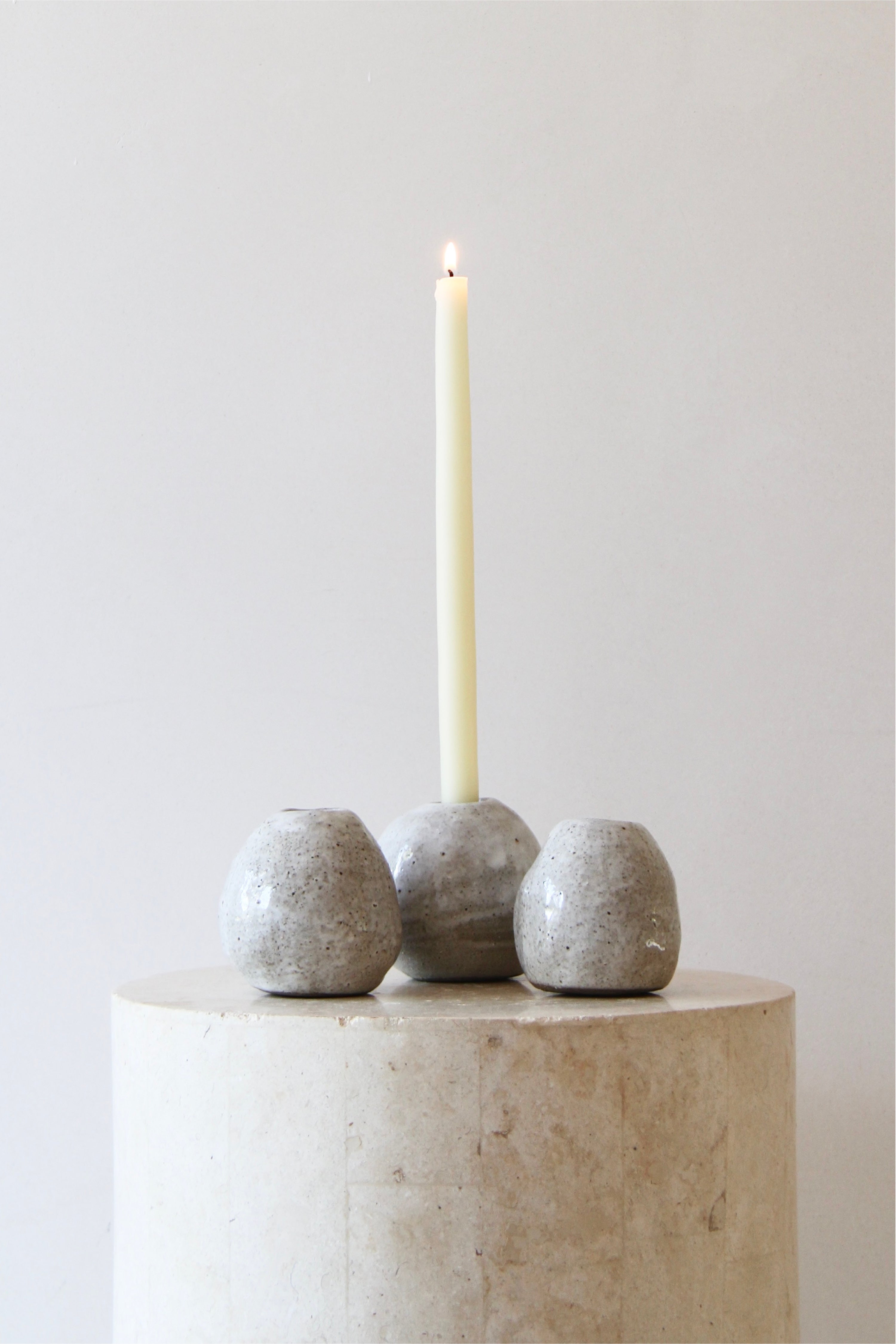 CERAMIC PEBBLE CANDLE HOLDER | Imprint House