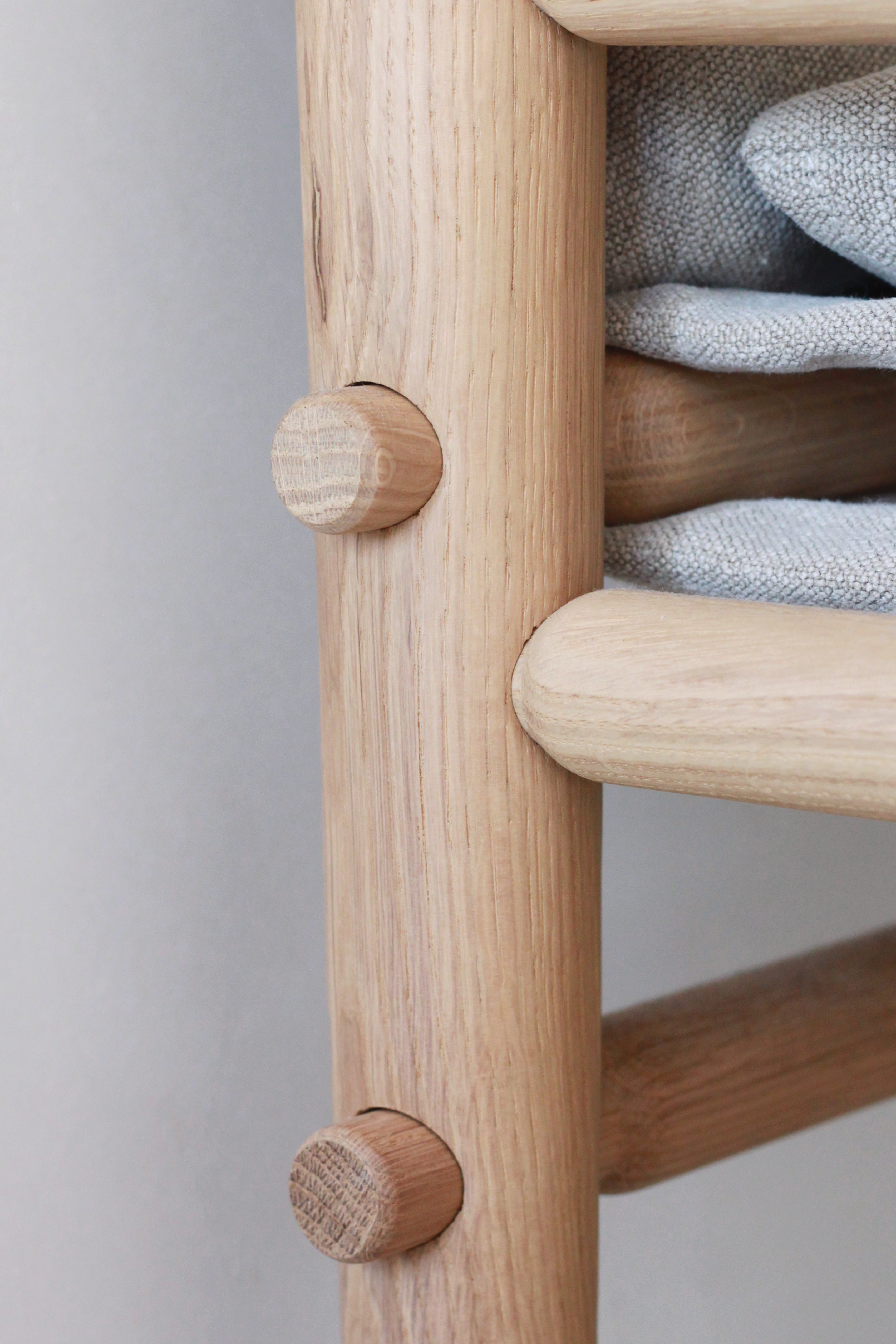 LE SAFARI LOUNGE CHAIR - LINEN | Imprint House