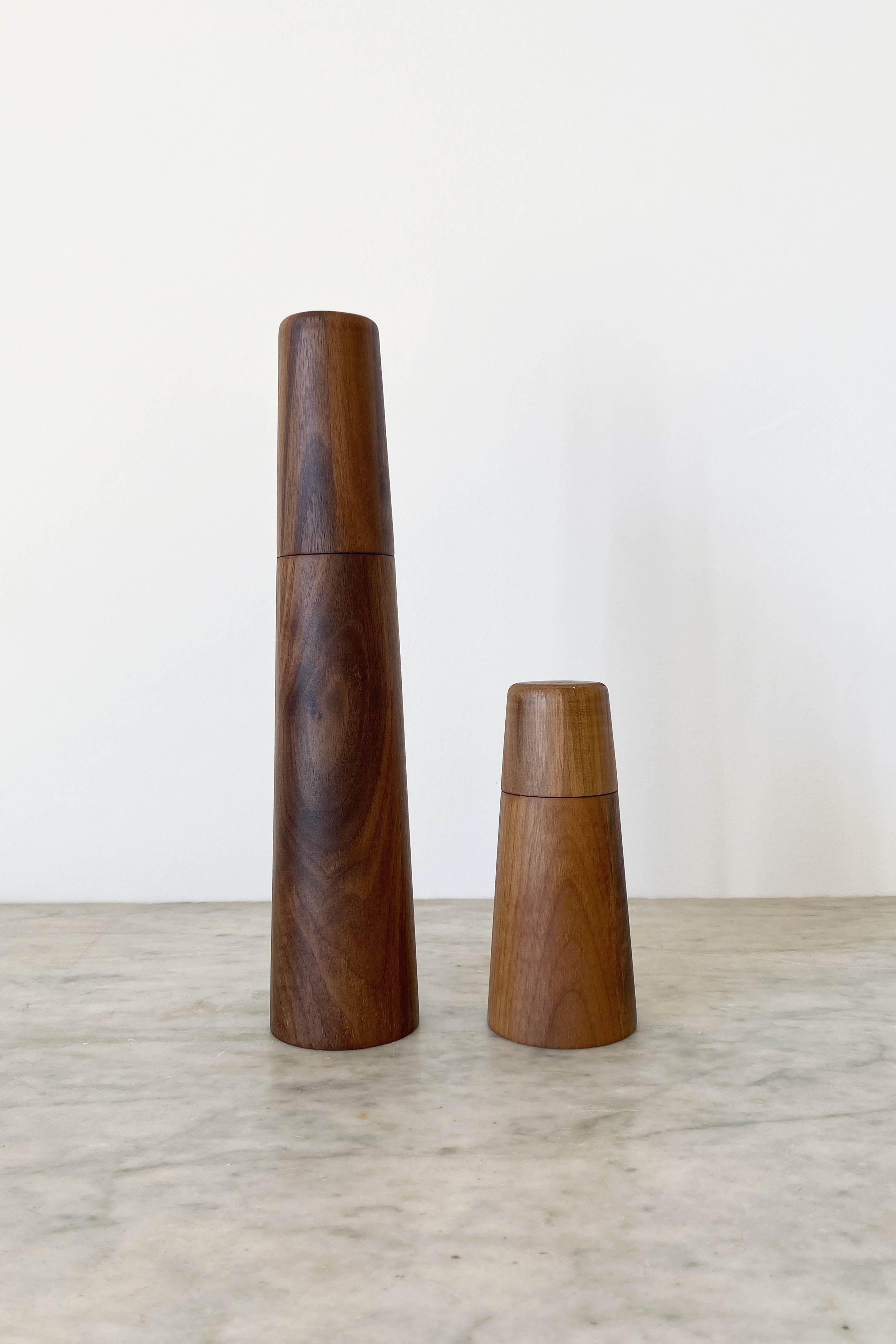 BLACK WALNUT TIMBER SALT AND PEPPER GRINDER MILL - 0