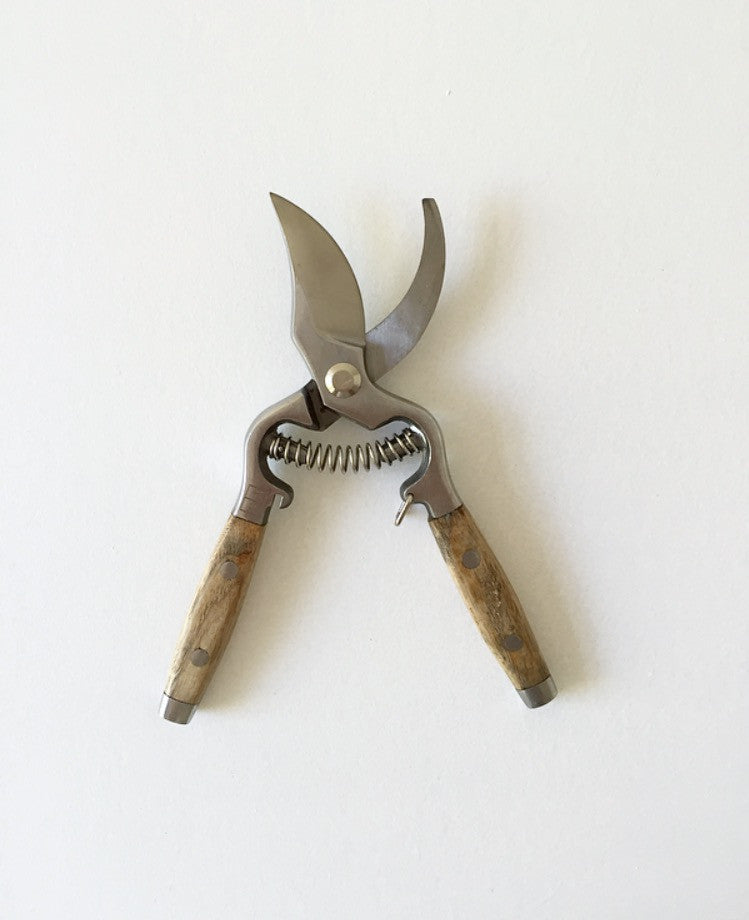 TIMBER-HANDLED SECATEURS | Imprint House