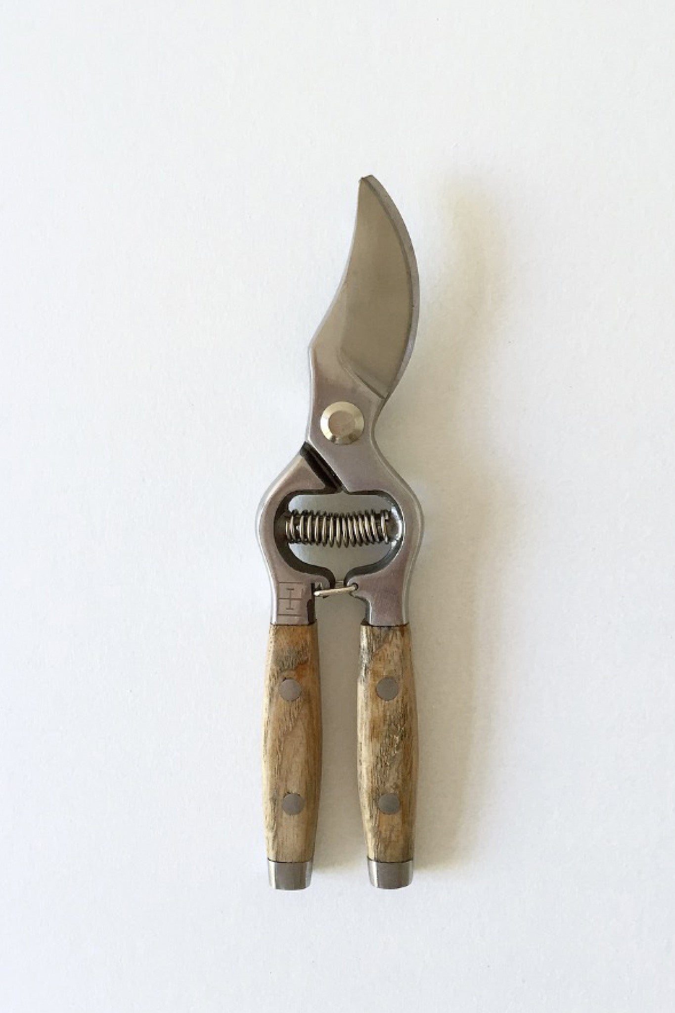 TIMBER-HANDLED SECATEURS | Imprint House