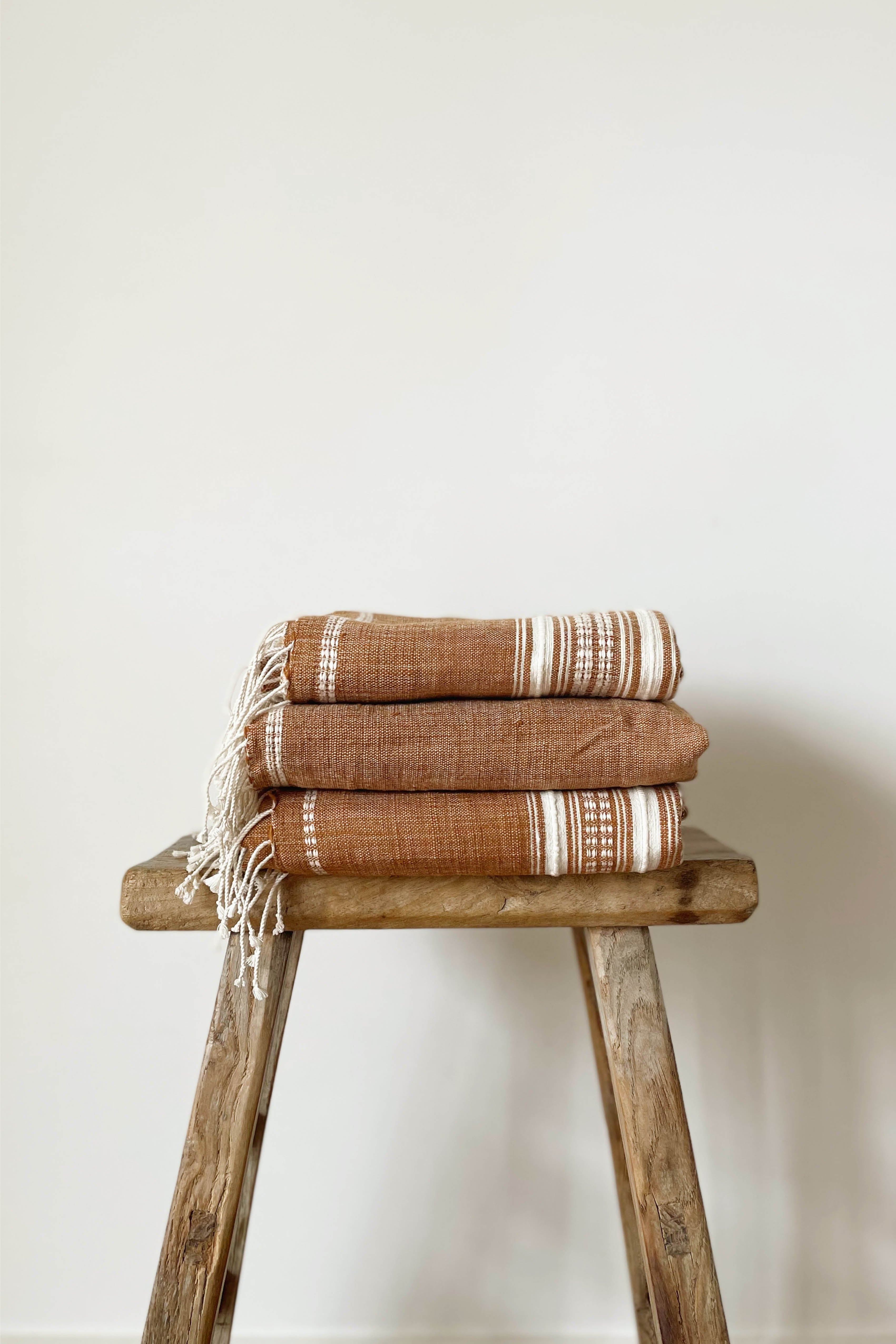 COTTON HANDLOOMED THROW | CLAY & NATURAL | Imprint House