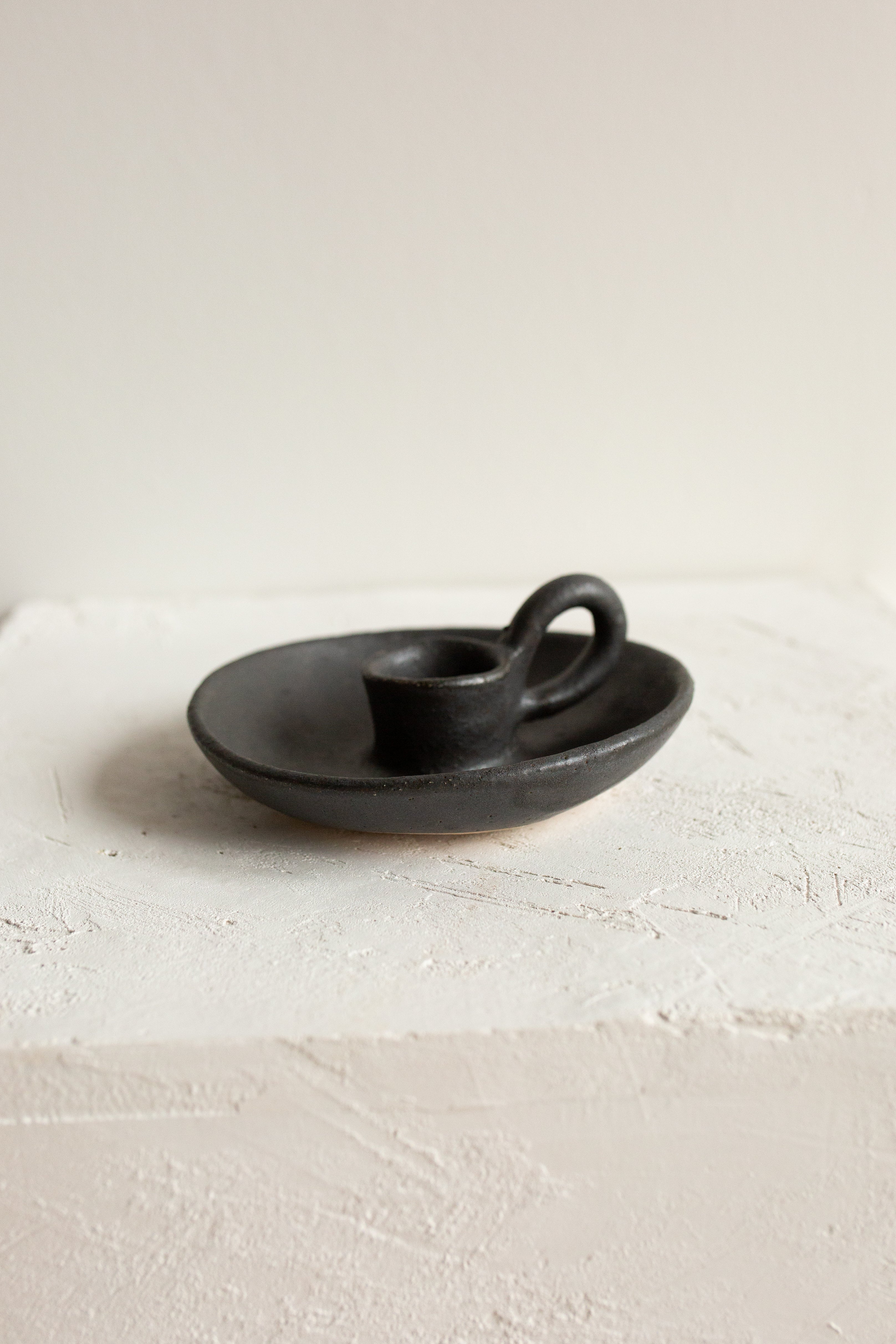 CERAMIC CANDLE HOLDER IN CHARCOAL - 0
