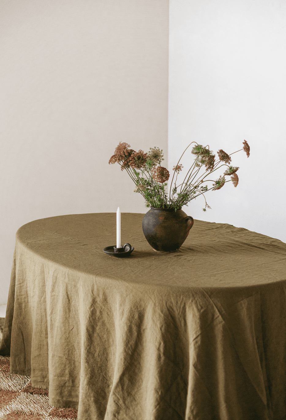 CERAMIC CANDLE HOLDER IN CHARCOAL - 1